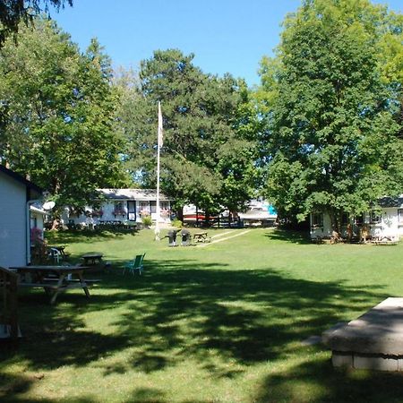 Bayfield River Cottage Colony Inc Bluewater Εξωτερικό φωτογραφία