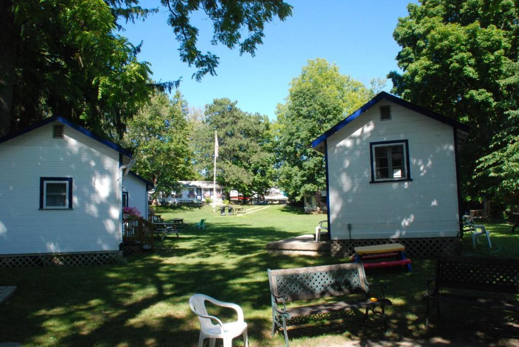 Bayfield River Cottage Colony Inc Bluewater Εξωτερικό φωτογραφία